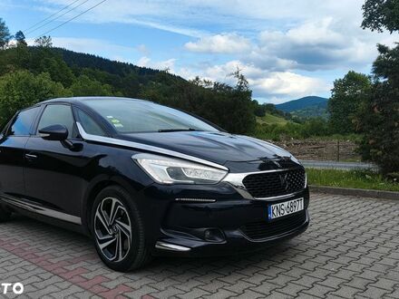 DS ДС 2015 у Європі на Automoto.ua DS ДС, об'ємом двигуна 1 л та пробігом 173 тис. км за 12083 $, фото 1 на Automoto.ua