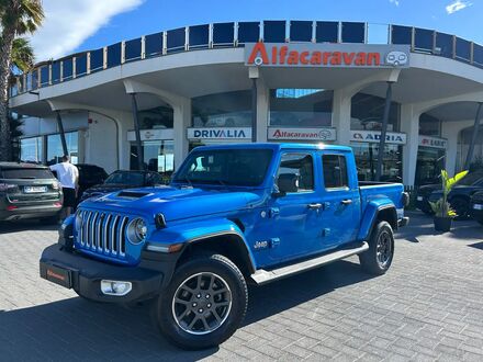 Джип Gladiator 2021 в Европе на Automoto.ua Синий Джип Gladiator, объемом двигателя 2.99 л и пробегом 86 тыс. км за 46596 $, фото 1 на Automoto.ua