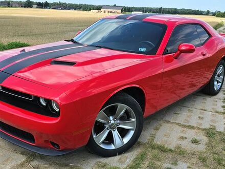 Додж Challenger 2016 у Європі на Automoto.ua Червоний Додж Challenger, об'ємом двигуна 3.6 л та пробігом 151 тис. км за 77900 $, фото 1 на Automoto.ua
