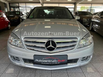 Мерседес Ц 200 2010 у Європі на Automoto.ua Срібний Мерседес Ц 200, об'ємом двигуна 1.8 л та пробігом 51 тис. км за 16198 $, фото 1 на Automoto.ua