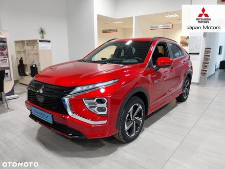 Міцубісі Eclipse Cross 2022 у Європі на Automoto.ua Червоний Міцубісі Eclipse Cross, об'ємом двигуна 2.4 л та пробігом 53 тис. км за 31378 $, фото 1 на Automoto.ua