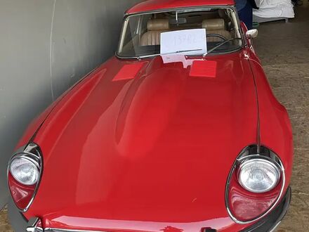Ягуар E-Type 1971 у Європі на Automoto.ua Червоний Ягуар E-Type, об'ємом двигуна 0 л та пробігом 106 тис. км за 58364 $, фото 1 на Automoto.ua
