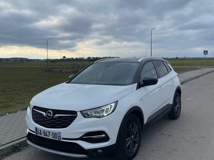 Опель Grandland X 2021 в Европе на Automoto.ua Белый Опель Grandland X, объемом двигателя 1 л и пробегом 62 тыс. км за 62900 $, фото 1 на Automoto.ua