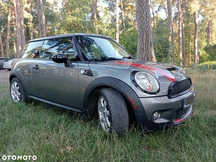 Міні Cooper S, об'ємом двигуна 1.6 л та пробігом 136 тис. км за 6371 $, фото 1 на Automoto.ua