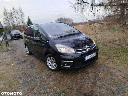 Ситроен С4 Пикассо 2011 в Европе на Automoto.ua Черный Ситроен С4 Пикассо, объемом двигателя 1 л и пробегом 272 тыс. км за 14850 $, фото 1 на Automoto.ua