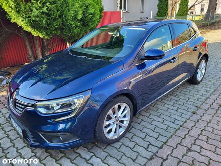 Рено Меган, объемом двигателя 1.2 л и пробегом 60 тыс. км за 12289 $, фото 1 на Automoto.ua