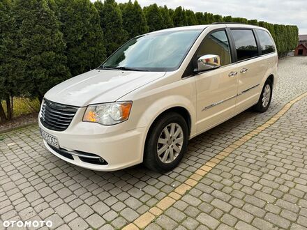 Крайслер Town & Country, об'ємом двигуна 3.61 л та пробігом 146 тис. км за 12505 $, фото 1 на Automoto.ua