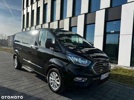 Форд Турнео Кастом 2019 в Европе на Automoto.ua Черный Форд Турнео Кастом, объемом двигателя 1 л и пробегом 180 тыс. км за 99990 $, фото 1 на Automoto.ua