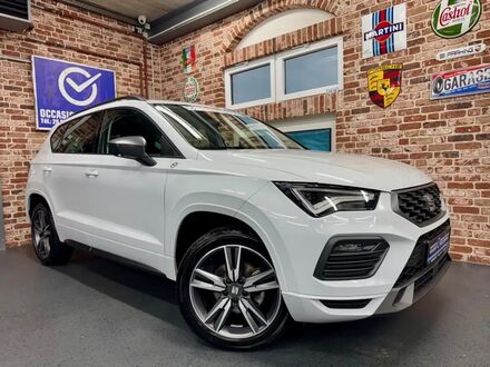 Сеат Ateca 2023 в Европе на Automoto.ua Белый Сеат Ateca, объемом двигателя 1.5 л и пробегом 19 тыс. км за 32914 $, фото 1 на Automoto.ua
