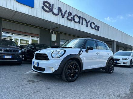 Белый Мини Cooper Countryman, объемом двигателя 2 л и пробегом 172 тыс. км за 10668 $, фото 1 на Automoto.ua