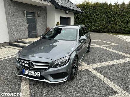 Мерседес Ц-Класс 2017 в Европе на Automoto.ua Мерседес Ц-Класс, объемом двигателя 2.14 л и пробегом 178 тыс. км за 20824 $, фото 1 на Automoto.ua
