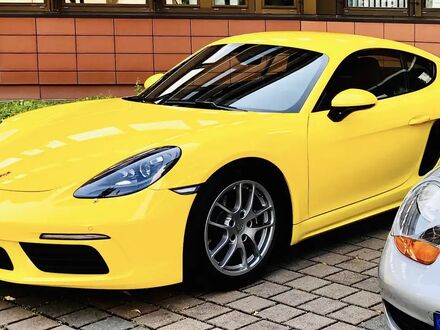 Порше Cayman 2017 у Європі на Automoto.ua Помаранчевий Порше Cayman, об'ємом двигуна 1.99 л та пробігом 72 тис. км за 56657 $, фото 1 на Automoto.ua