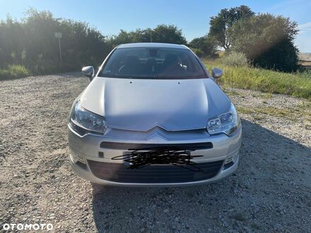 Ситроен С5 2008 в Европе на Automoto.ua Серый Ситроен С5, объемом двигателя 1 л и пробегом 314 тыс. км за 10000 $, фото 1 на Automoto.ua