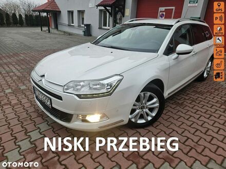 Ситроен С5 2011 в Европе на Automoto.ua Белый Ситроен С5, объемом двигателя 1 л и пробегом 179 тыс. км за 26990 $, фото 1 на Automoto.ua