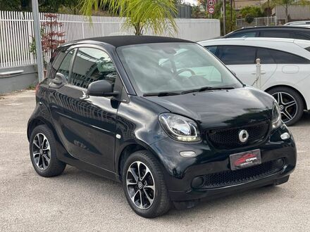 Смарт Форту 2018 в Европе на Automoto.ua Черный Смарт Форту, объемом двигателя 0.9 л и пробегом 58 тыс. км за 16255 $, фото 1 на Automoto.ua