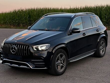 Мерседес GLE 53 AMG 2022 в Европе на Automoto.ua Черный Мерседес GLE 53 AMG, объемом двигателя 3 л и пробегом 25 тыс. км за 102482 $, фото 1 на Automoto.ua
