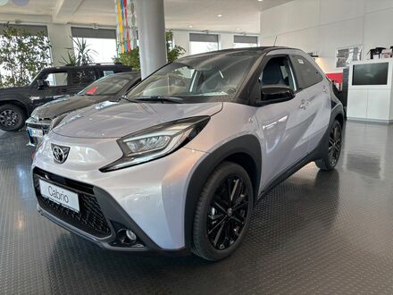 Тойота Айго 2025 у Європі на Automoto.ua Срібний Тойота Айго, об'ємом двигуна 1 л та пробігом 5 тис. км за 26094 $, фото 1 на Automoto.ua