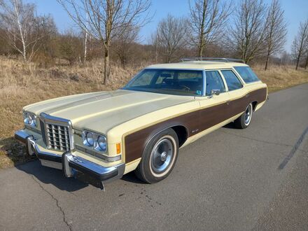 Ретро автомобили Pontiac 1974 в Европе на Automoto.ua Бежевый Ретро автомобили Pontiac, объемом двигателя 7.33 л и пробегом 61 тыс. км за 18746 $, фото 1 на Automoto.ua