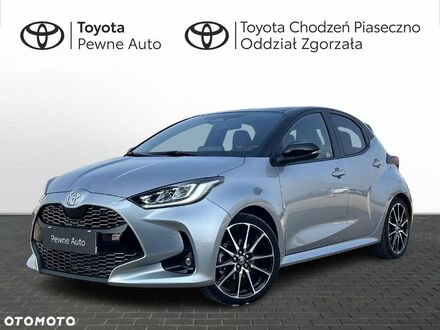 Тойота Ярис 2024 в Европе на Automoto.ua Серый Тойота Ярис, объемом двигателя 1 л и пробегом 1 тыс. км за 112800 $, фото 1 на Automoto.ua