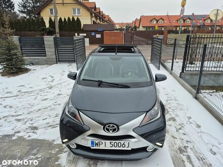 Тойота Айго 2014 у Європі на Automoto.ua Сірий Тойота Айго, об'ємом двигуна 1 л та пробігом 129 тис. км за 29900 $, фото 1 на Automoto.ua