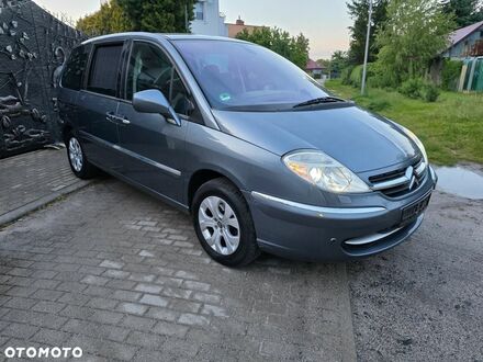 Ситроен С8 2010 в Европе на Automoto.ua Серый Ситроен С8, объемом двигателя 1 л и пробегом 240 тыс. км за 2398 $, фото 1 на Automoto.ua