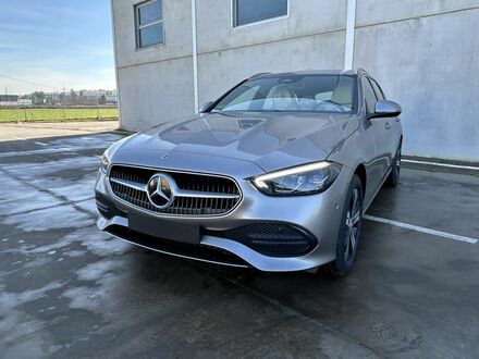 Мерседес Ц-Класс 2024 в Европе на Automoto.ua Серый Мерседес Ц-Класс, объемом двигателя 1.99 л и пробегом 0 тыс. км за 78547 $, фото 1 на Automoto.ua