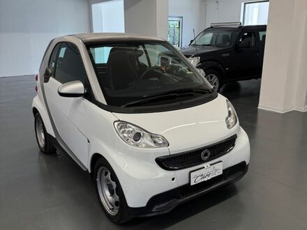 Смарт Форту 2014 в Европе на Automoto.ua Белый Смарт Форту, объемом двигателя 1 л и пробегом 60 тыс. км за 6964 $, фото 1 на Automoto.ua