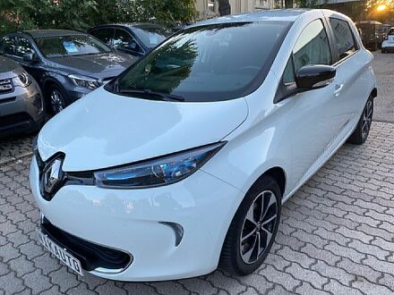 Рено Зое 2018 в Европе на Automoto.ua Белый Рено Зое, объемом двигателя 0 л и пробегом 37 тыс. км за 10909 $, фото 1 на Automoto.ua