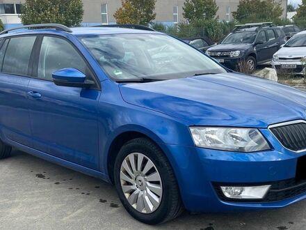 Шкода Октавия 2015 в Европе на Automoto.ua Синий Шкода Октавия, объемом двигателя 1.6 л и пробегом 214 тыс. км за 6809 $, фото 1 на Automoto.ua