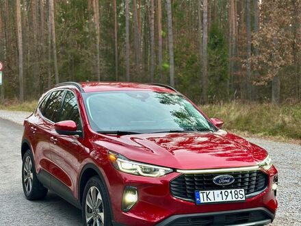 Форд Эскейп 2023 в Европе на Automoto.ua Красный Форд Эскейп, объемом двигателя 1 л и пробегом 12 тыс. км за 123999 $, фото 1 на Automoto.ua