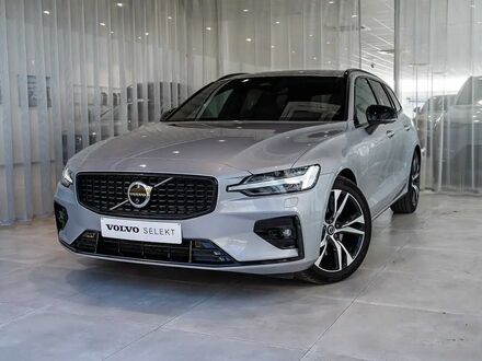 Вольво B60 2024 в Европе на Automoto.ua Серебряный Вольво B60, объемом двигателя 1.97 л и пробегом 16 тыс. км за 46890 $, фото 1 на Automoto.ua