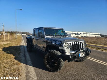 Джип Gladiator 2019 у Європі на Automoto.ua Сірий Джип Gladiator, об'ємом двигуна 3.6 л та пробігом 61 тис. км за 195000 $, фото 1 на Automoto.ua