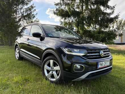 Фольксваген T-Cross 2022 у Європі на Automoto.ua Чорний Фольксваген T-Cross, об'ємом двигуна 1 л та пробігом 45 тис. км за 21526 $, фото 1 на Automoto.ua
