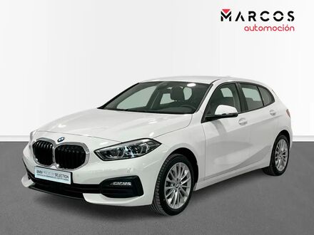 БМВ 118 2024 в Европе на Automoto.ua Белый БМВ 118, объемом двигателя 2 л и пробегом 13 тыс. км за 33129 $, фото 1 на Automoto.ua