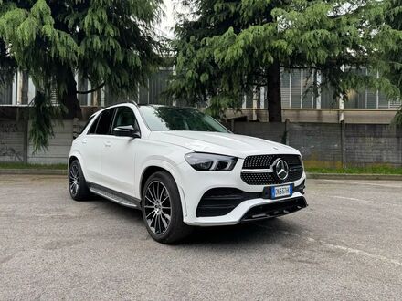 Мерседес GLE 300 2023 в Европе на Automoto.ua Белый Мерседес GLE 300, объемом двигателя 1.99 л и пробегом 53 тыс. км за 75285 $, фото 1 на Automoto.ua