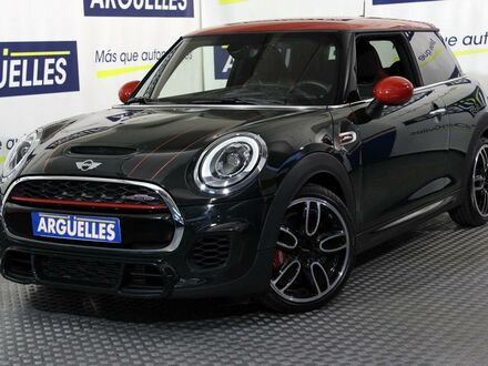 Міні Mini 2018 у Європі на Automoto.ua Зелений Міні Mini, об'ємом двигуна 2 л та пробігом 131 тис. км за 23678 $, фото 1 на Automoto.ua