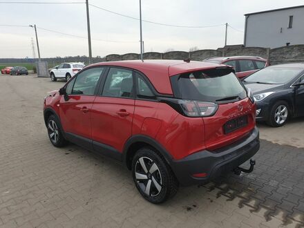 Красный Опель Crossland X, объемом двигателя 1.2 л и пробегом 6 тыс. км за 9719 $, фото 1 на Automoto.ua