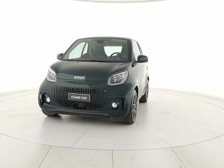 Смарт Fortwo 2021 у Європі на Automoto.ua Зелений Смарт Fortwo, об'ємом двигуна 0 л та пробігом 30 тис. км за 18711 $, фото 1 на Automoto.ua