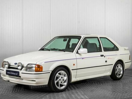 Форд Эскорт 1990 в Европе на Automoto.ua Белый Форд Эскорт, объемом двигателя 1.6 л и пробегом 11 тыс. км за 24900 $, фото 1 на Automoto.ua