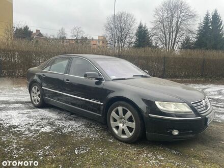 Фольксваген Фаетон 2003 в Европе на Automoto.ua Черный Фольксваген Фаетон, объемом двигателя 4.92 л и пробегом 226 тыс. км за 3777 $, фото 1 на Automoto.ua