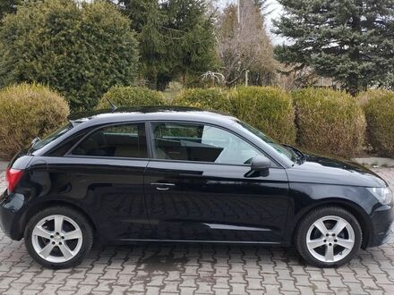 Ауди А1 2011 в Европе на Automoto.ua Черный Ауди А1, объемом двигателя 1 л и пробегом 131 тыс. км за 25000 $, фото 1 на Automoto.ua