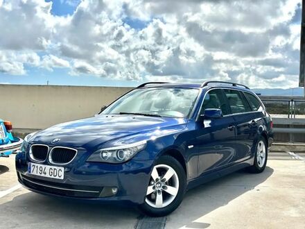 БМВ 520 2008 в Европе на Automoto.ua Синий БМВ 520, объемом двигателя 2 л и пробегом 190 тыс. км за 10228 $, фото 1 на Automoto.ua