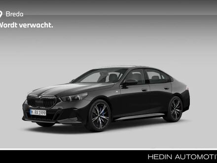 БМВ 520 2024 в Европе на Automoto.ua Черный БМВ 520, объемом двигателя 2 л и пробегом 4 тыс. км за 77857 $, фото 1 на Automoto.ua