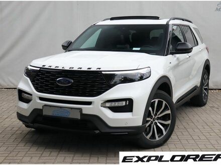 Форд Експлорер 2021 у Європі на Automoto.ua Білий Форд Експлорер, об'ємом двигуна 2.96 л та пробігом 108 тис. км за 46158 $, фото 1 на Automoto.ua