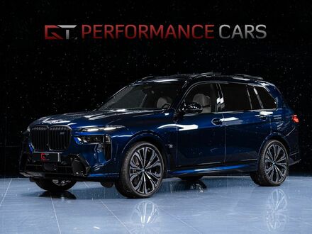БМВ X7 2024 у Європі на Automoto.ua Синій БМВ X7, об'ємом двигуна 4.4 л та пробігом 15 тис. км за 130125 $, фото 1 на Automoto.ua