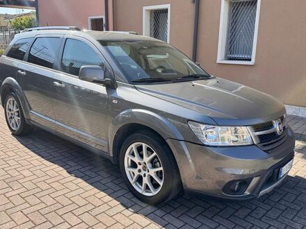 Фіат Фрімонт 2013 у Європі на Automoto.ua Сірий Фіат Фрімонт, об'ємом двигуна 1.96 л та пробігом 199 тис. км за 7365 $, фото 1 на Automoto.ua