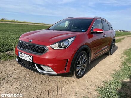 Кіа Niro, об'ємом двигуна 1.58 л та пробігом 59 тис. км за 16631 $, фото 1 на Automoto.ua