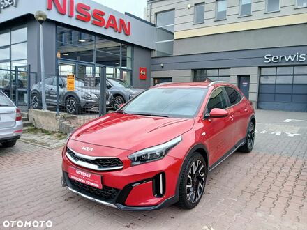 Киа XCeed 2023 в Европе на Automoto.ua Красный Киа XCeed, объемом двигателя 1 л и пробегом 30 тыс. км за 91900 $, фото 1 на Automoto.ua