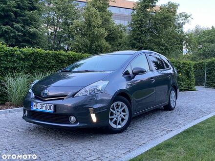 Тойота Prius Plus, об'ємом двигуна 1.8 л та пробігом 445 тис. км за 11771 $, фото 1 на Automoto.ua