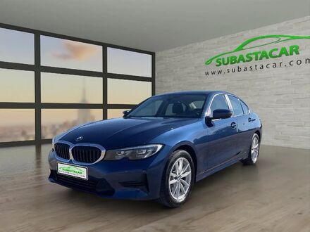 БМВ 320 2020 в Европе на Automoto.ua Синий БМВ 320, объемом двигателя 2 л и пробегом 111 тыс. км за 22839 $, фото 1 на Automoto.ua